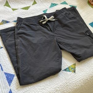 Vuori Ripstop pant, size L, charcoal.